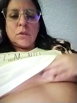 LucifernandaSw online show from April 2026 01:30:01 AM