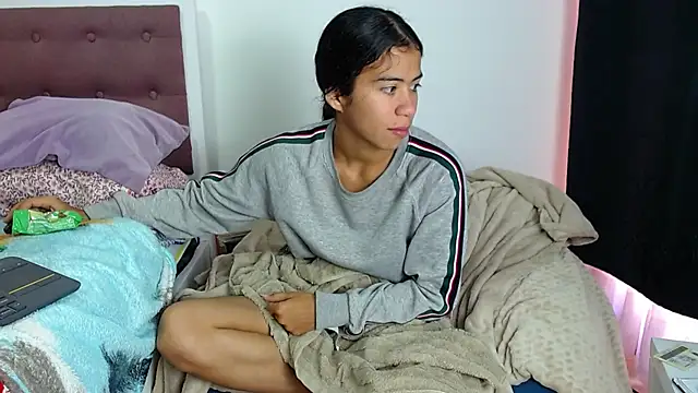 CleoAndAshley online show from February 2025 08:54:02 PM