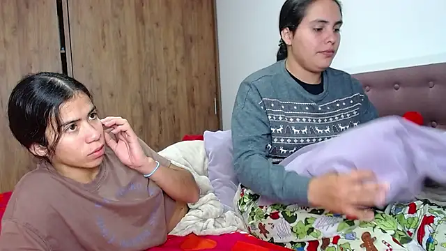 CleoAndAshley online show from March 2025 05:33:02 AM