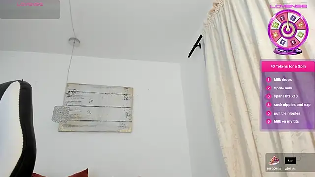 emma castilloo online show from February 2025 10:43:02 PM