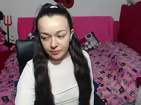 Angela 18honey online show from November 2025 02:21:01 AM