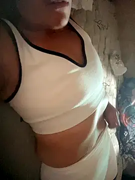 Snapshot of loiracps chatting on September 2025 04:52:02 PM loiracps online show from September 2025 04:52:02 PM