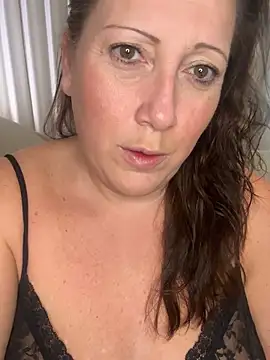 xsexycurvymilf online show from January 2025 12:16:01 PM