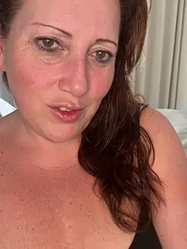 xsexycurvymilf online show from March 2025 02:57:01 PM