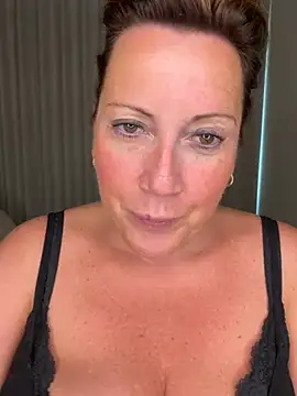 xsexycurvymilf online show from July 2026 01:54:02 PM