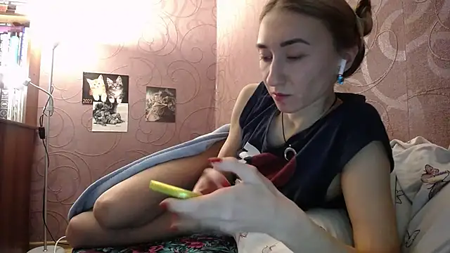 Fire  Foxx online show from December 2024 10:50:02 AM