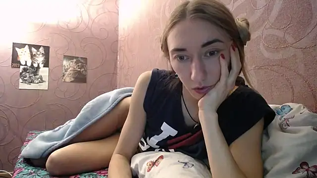 Fire  Foxx online show from December 2024 05:01:01 PM