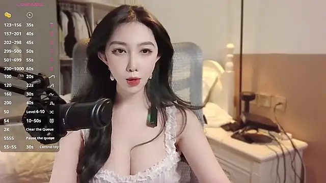 Snapshot of vyizh- chatting on December 2024 01:33:02 PM vyizh- online show from December 2024 01:33:02 PM