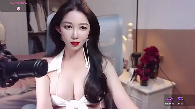 Snapshot of vyizh- chatting on January 2025 04:40:01 PM vyizh- online show from January 2025 04:40:01 PM