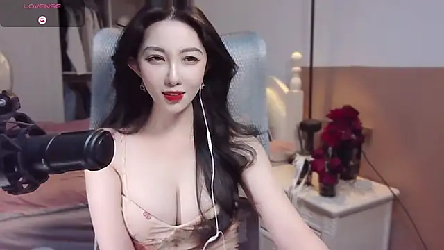 Snapshot of vyizh- chatting on January 2025 05:19:01 AM vyizh- online show from January 2025 05:19:01 AM