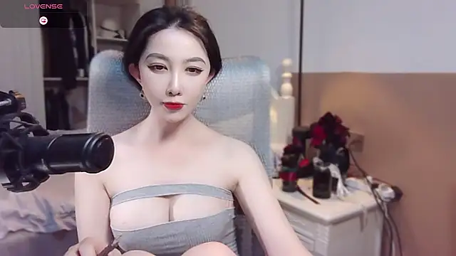 Snapshot of vyizh- chatting on January 2025 08:55:01 AM vyizh- online show from January 2025 08:55:01 AM