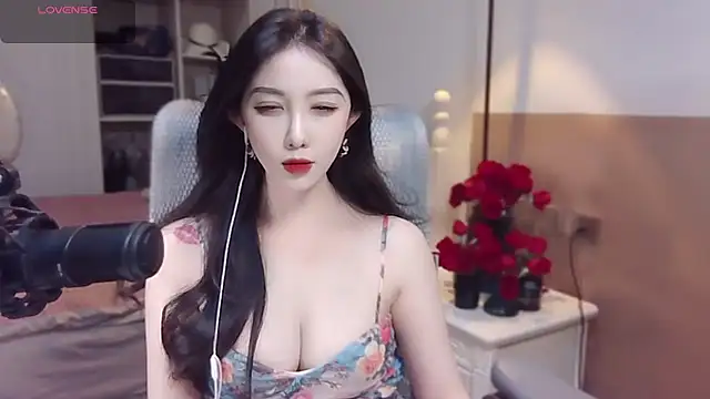 Snapshot of vyizh- chatting on March 2025 01:52:02 PM vyizh- online show from March 2025 01:52:02 PM
