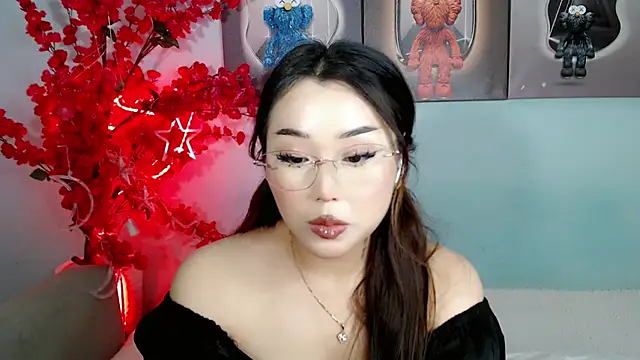 Snapshot of ichiben chatting on April 2026 10:40:02 PM ichiben online show from April 2026 10:40:02 PM