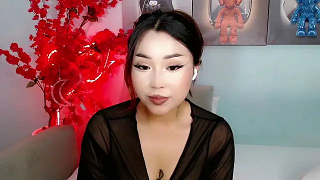 Snapshot of ichiben chatting on June 2026 10:18:02 PM ichiben online show from June 2026 10:18:02 PM