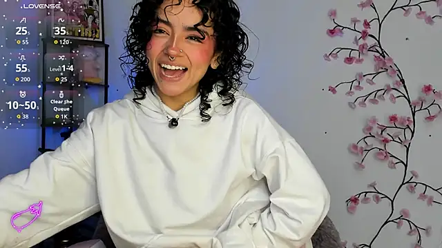 Snapshot of sami_monroe chatting on May 2026 12:57:02 PM sami monroe online show from May 2026 12:57:02 PM