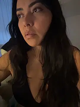 PetitLumiere online show from February 2026 11:12:02 PM