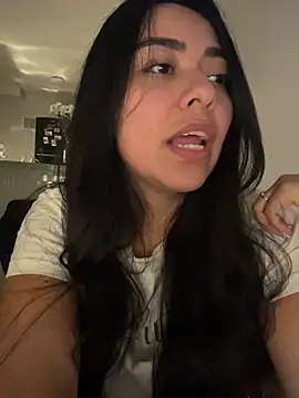 PetitLumiere online show from February 2026 03:48:01 AM