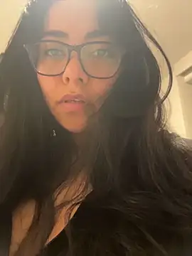 PetitLumiere online show from April 2026 03:22:01 AM