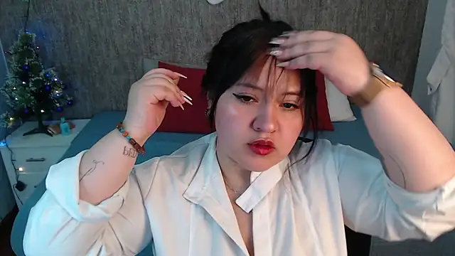 dannarossy  online show from December 2024 03:16:02 AM