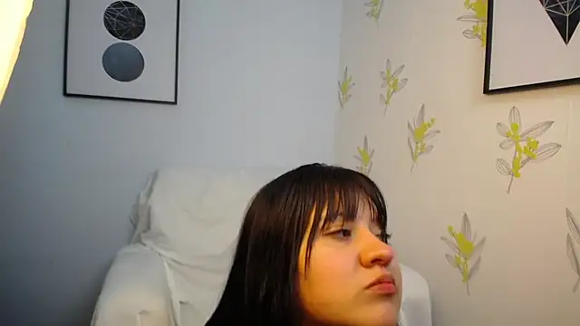 dannarossy  online show from January 2025 11:34:02 AM