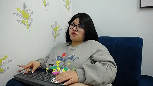 dannarossy  online show from March 2025 02:12:02 PM