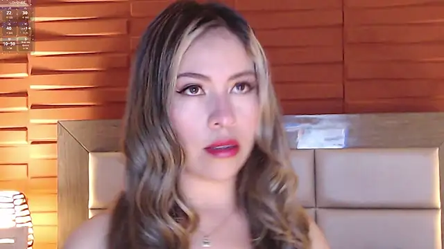 Ammy Castro online show from December 2024 03:26:01 PM