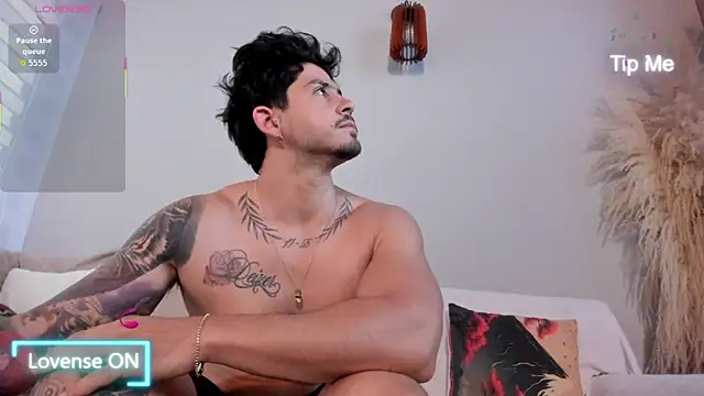 neo dimou  online show from October 2025 11:43:01 AM