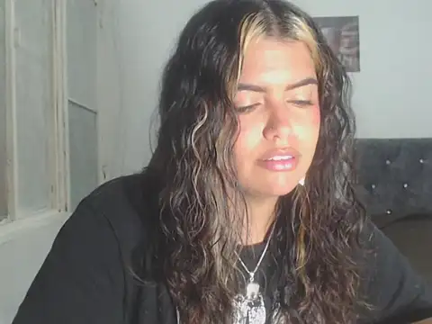 sweetkitty 16 online show from October 2025 05:25:01 AM