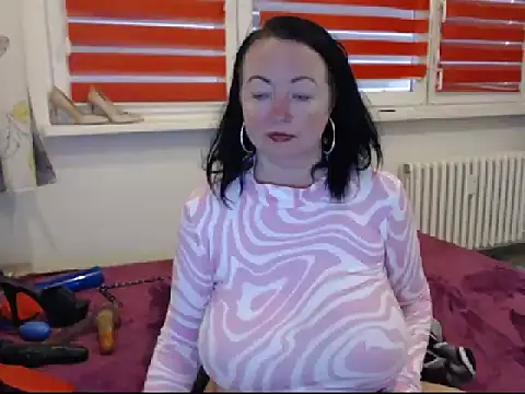 Alexie33 online show from February 2025 02:50:02 PM