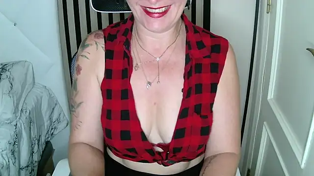 Snapshot of xxNoeliaxx chatting on September 2025 07:54:02 AM xxNoeliaxx online show from September 2025 07:54:02 AM