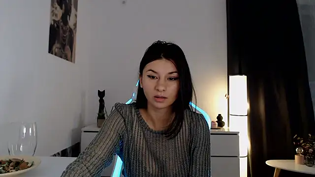 Snapshot of Simply_the_best chatting on February 2025 05:11:02 PM Simply the best online show from February 2025 05:11:02 PM