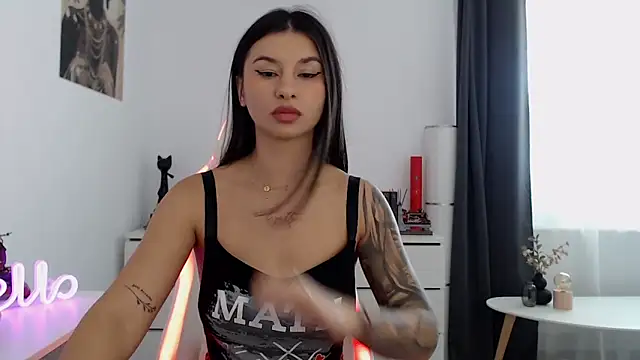 Snapshot of Simply_the_best chatting on September 2025 01:49:02 PM Simply the best online show from September 2025 01:49:02 PM