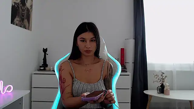 Snapshot of Simply_the_best chatting on October 2025 01:32:02 PM Simply the best online show from October 2025 01:32:02 PM