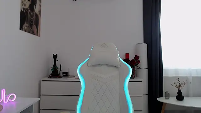 Snapshot of Simply_the_best chatting on October 2025 09:01:01 AM Simply the best online show from October 2025 09:01:01 AM