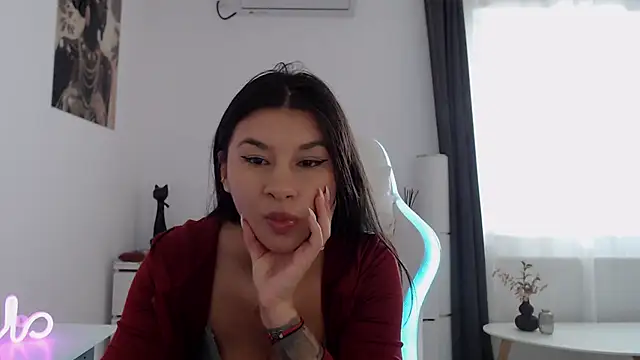 Snapshot of Simply_the_best chatting on November 2025 09:53:02 AM Simply the best online show from November 2025 09:53:02 AM