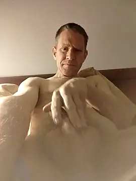 Blondinet92 online show from November 2025 10:43:02 PM