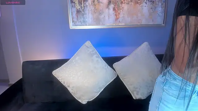 JessicaWilliams1 online show from January 2025 10:37:02 AM