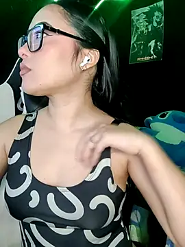 Snapshot of Janna_mnt chatting on October 2025 02:10:01 AM Janna mnt online show from October 2025 02:10:01 AM