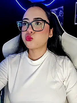 Snapshot of Janna_mnt chatting on October 2025 05:11:02 AM Janna mnt online show from October 2025 05:11:02 AM