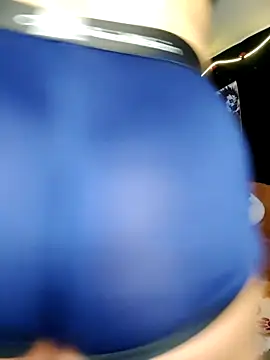 Snapshot of Janna_mnt chatting on November 2025 03:28:01 AM Janna mnt online show from November 2025 03:28:01 AM