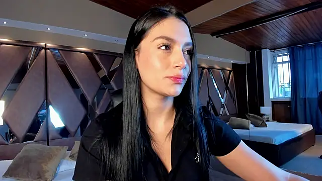 carina rossi online show from December 2024 12:13:02 PM