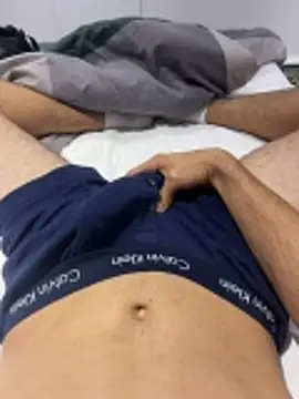 h0rnyguy001 online show from October 2025 07:25:02 PM