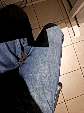 Lorent6969 online show from November 2025 06:28:01 AM