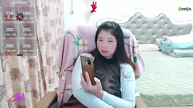 -Shirleyni  online show from December 2025 02:17:01 AM