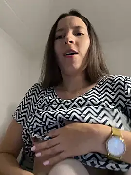 LittleDoll    online show from March 2025 01:50:02 AM