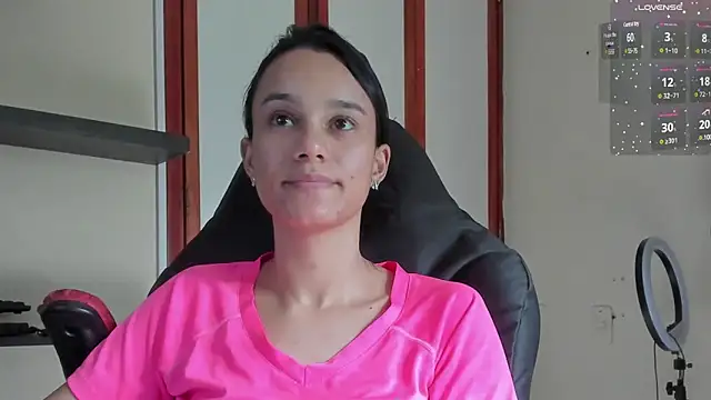 Snapshot of SamanthaWatson chatting on December 2024 02:02:01 PM SamanthaWatson online show from December 2024 02:02:01 PM