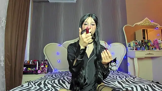 VivianMiller  online show from January 2025 03:29:01 AM