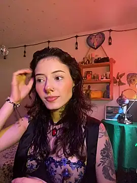 LiliJones  online show from February 2026 01:33:02 PM