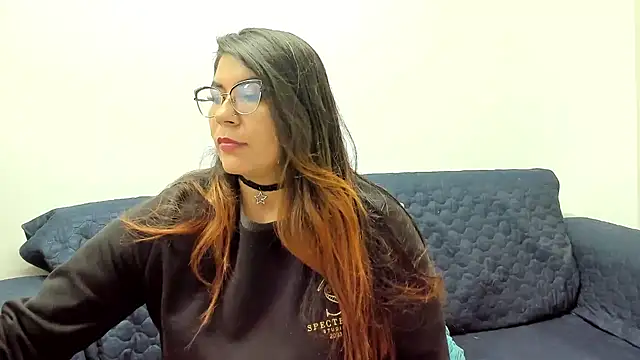 Snapshot of Luna_Dumont chatting on February 2025 11:14:02 AM Luna Dumont online show from February 2025 11:14:02 AM