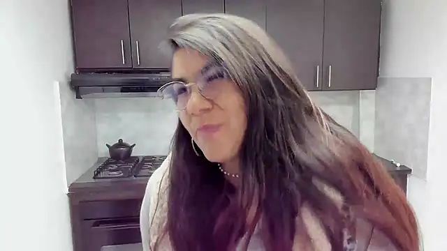 Snapshot of Luna_Dumont chatting on September 2025 11:11:01 AM Luna Dumont online show from September 2025 11:11:01 AM